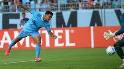 Edson Puch supera una marca en la máxima competición continental. (Foto: Photosport)