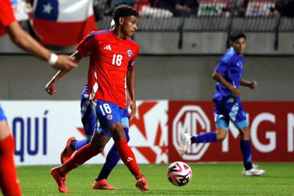 Rossel fue, por paliza, lo mejor de Chile en el Sudamericano. | Foto: Photosport