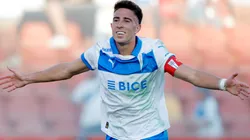 Diego Valencia celebra su gol contra Audax en la fecha 1 de la Liga de Primera 2025.