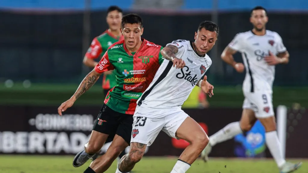 Ñublense se inclinó ante Boston River en Copa Libertadores. (Foto: Focouy/Photosport)