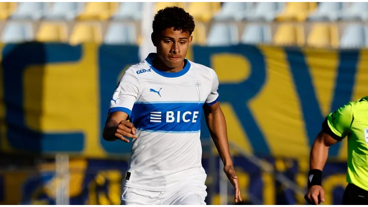 Rossel deberá luchar por un puesto de titular en la UC.