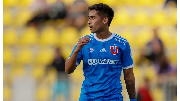 El mediocampista Lucas Assadi seguiría esta temporada en la U.