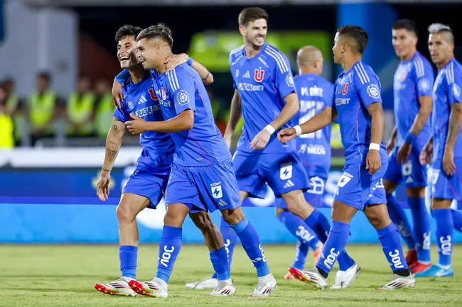 Universidad de Chile buscará la victoria ante Unión La Calera. La IA aseguró que los azules vencerán 2-1 a su rival.