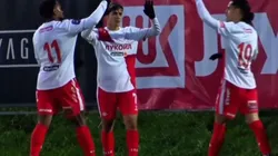 Solari celebrando su primer tanto en Rusia junto a sus nuevos compañeros.