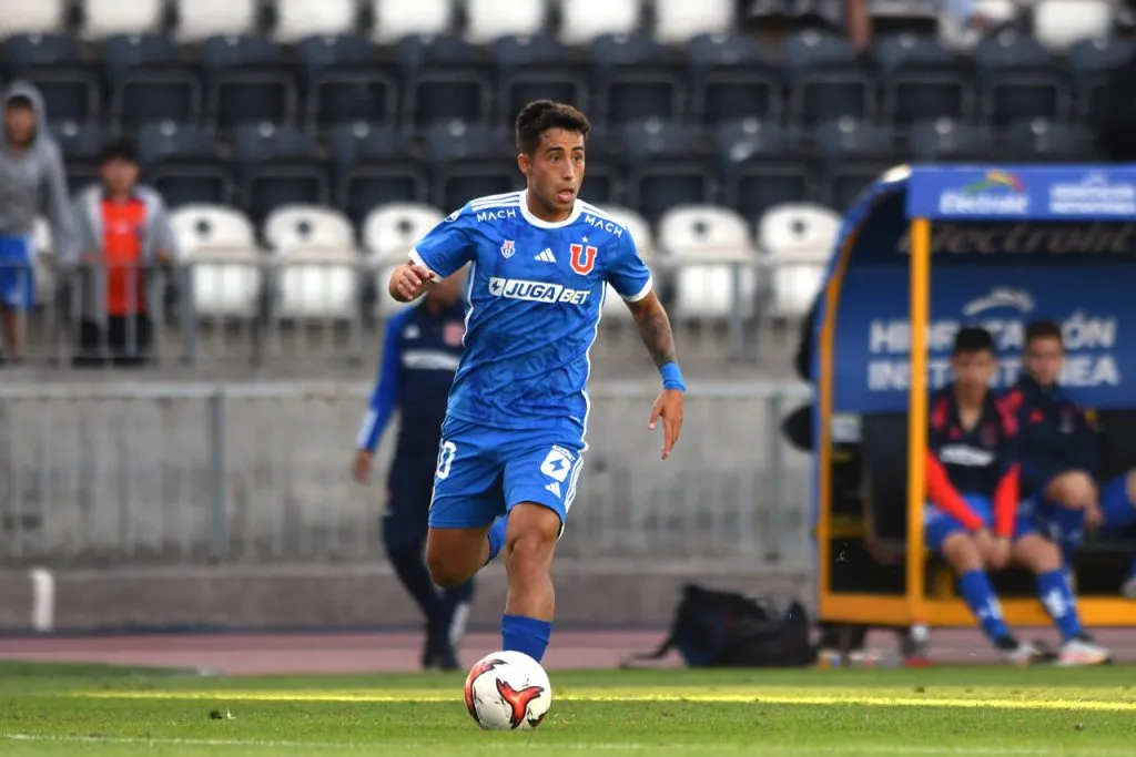 Assadi es el nombre llamado a cumplir con la regla sub 21 en la U | Foto: Photosport