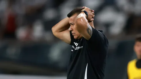 Coke Hevia le cae sin filtro a Matías Moya (Foto: Photosport)