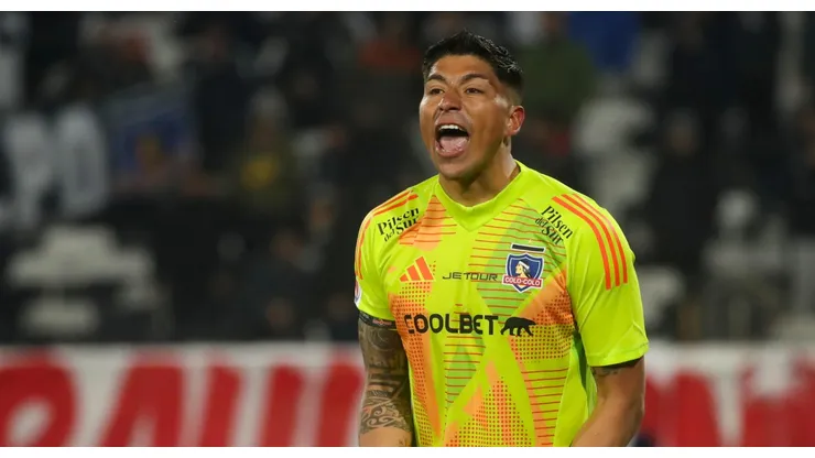 Brayan Cortés habría perdido la confianza de Almirón y sería suplente el domingo ante Everton.