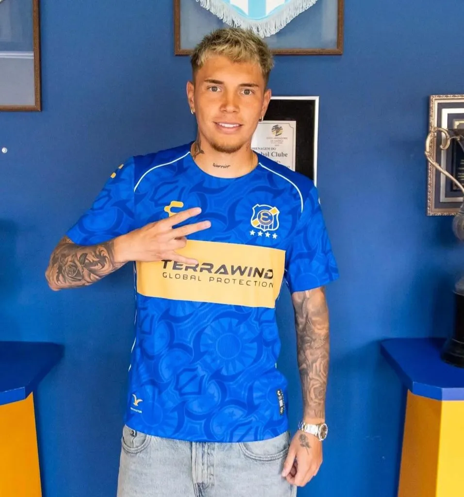 Lucas Soto ya luce la camiseta de Everton de Viña del Mar.