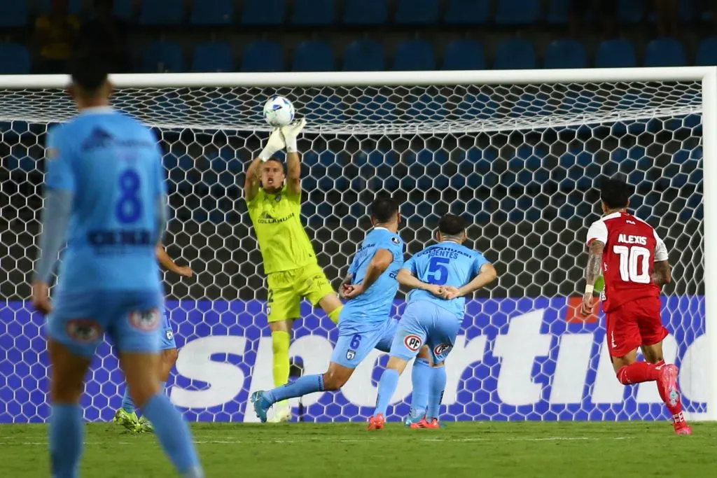 Leandro Requena fue figura en la clasificación de Deportes Iquique sobre Independiente Santa Fe.