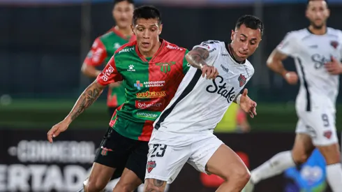 Ñublense y Boston River se ven las caras en Chillán.