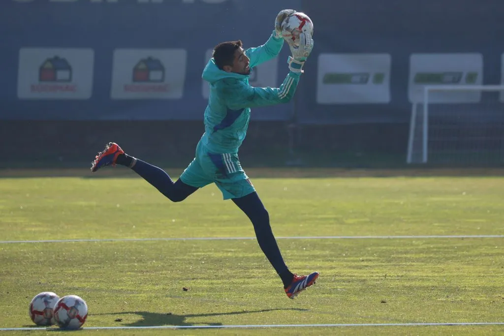 Gabriel Castellón es una de las bajas de la U ante Cobresal | FOTO: Dragomir Yankovic/Photosport
