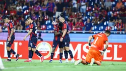 Raúl Olivares lo pasa mal en la Copa Libertadores. (Foto: Libertadores)