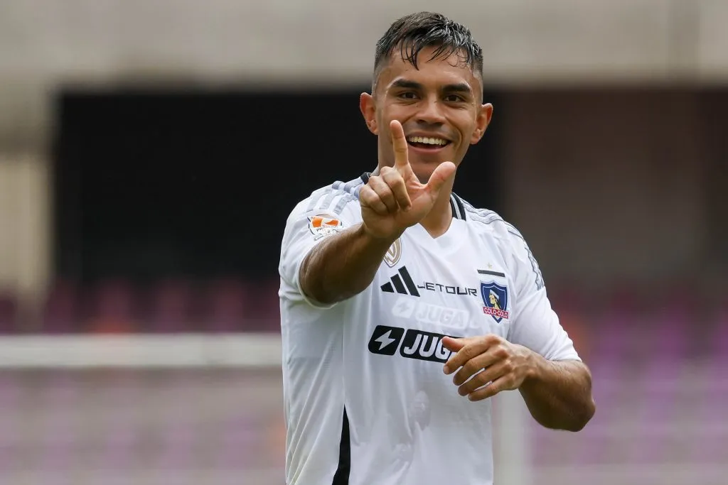 Vicente Pizarro celebrando su tanto ante Deportes La Serena | FOTO: Andres Pina/Photosport