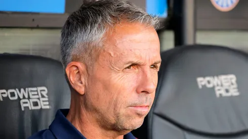 Gustavo Álvarez tendrá que mover el tablero en la formación de la U.