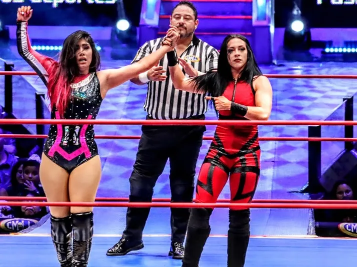 La Diva del Ring viene a luchar a Chile