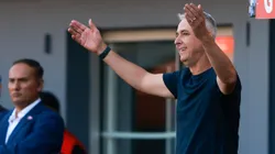 El entrenador de la UC fue expulsado otra vez.