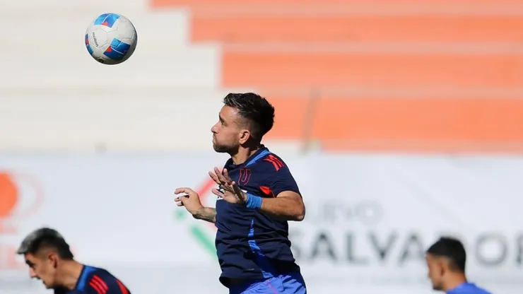 Matías Zaldivia se lesionó en la previa del partido entre Universidad de Chile y Cobresal.