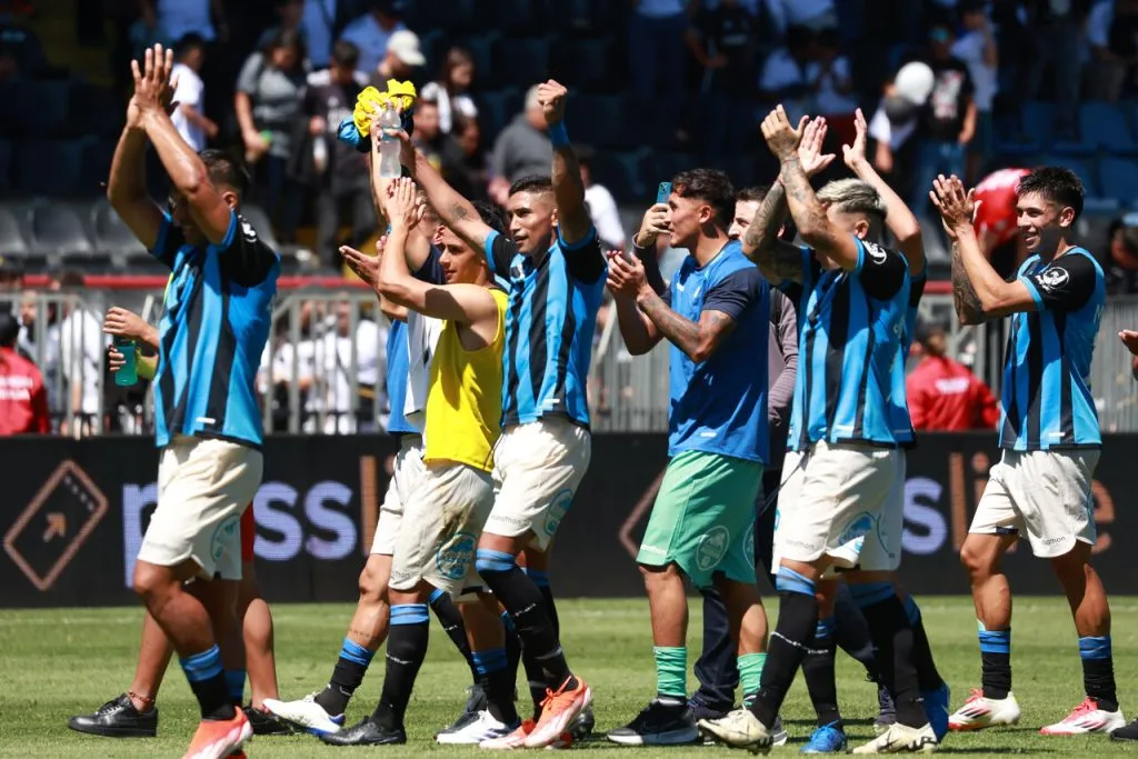 Huachipato tumbó a Colo Colo. | Foto: Photosport