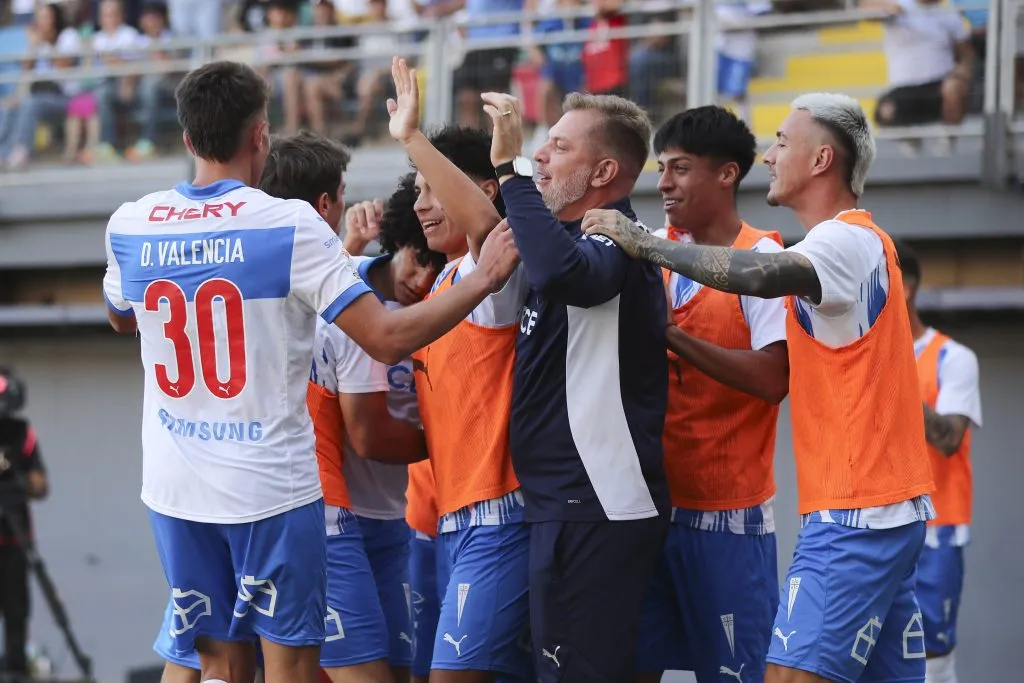 La UC está dispuesta a dejar atrás sus eliminaciones anteriores y Palestino decidido a sorprender con una victoria | FOTO: Felipe Zanca/Photosport
