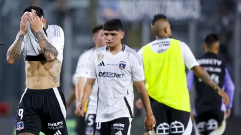 Jugador de Colo Colo denuncia que no lo dejan salir del club.