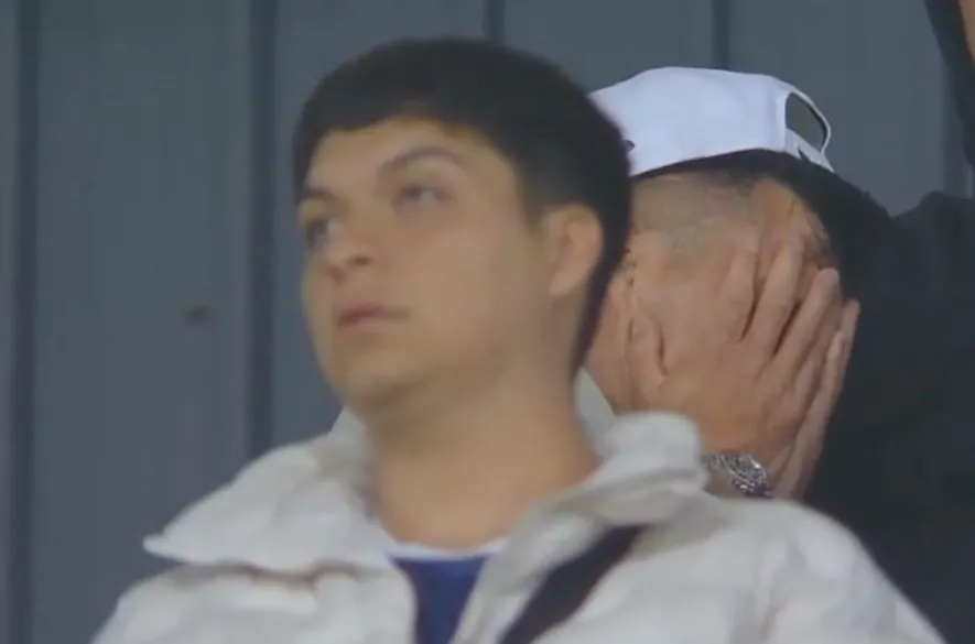 Gary Medel no podía creer la eliminación cruzada. | Foto: Archivo