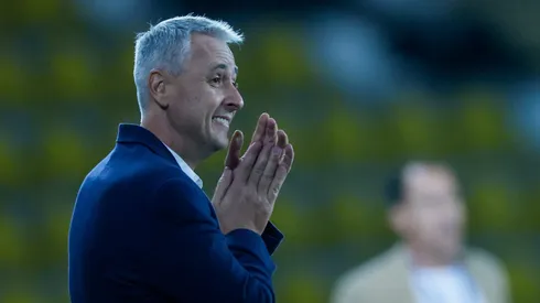 Pato Yáñez encaró a Tiago Nunes.