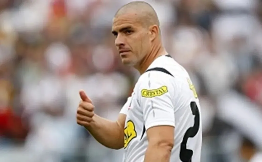 José Manuel Rey vistió la camiseta de Colo Colo en el Torneo de Clausura 2009.