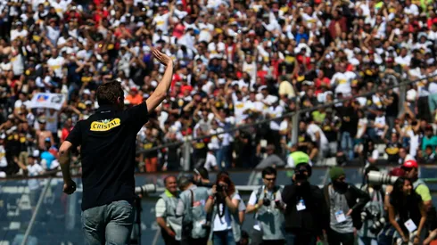 Ex albo elige dos títulos en su paso por Macul.