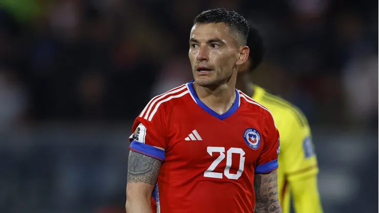 Destapan complicaciones de Charles Aránguiz en La Roja (Foto: Andres Pina/Photosport)