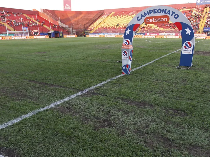 Se extiende el plazo para recuperar la cancha del Santa Laura