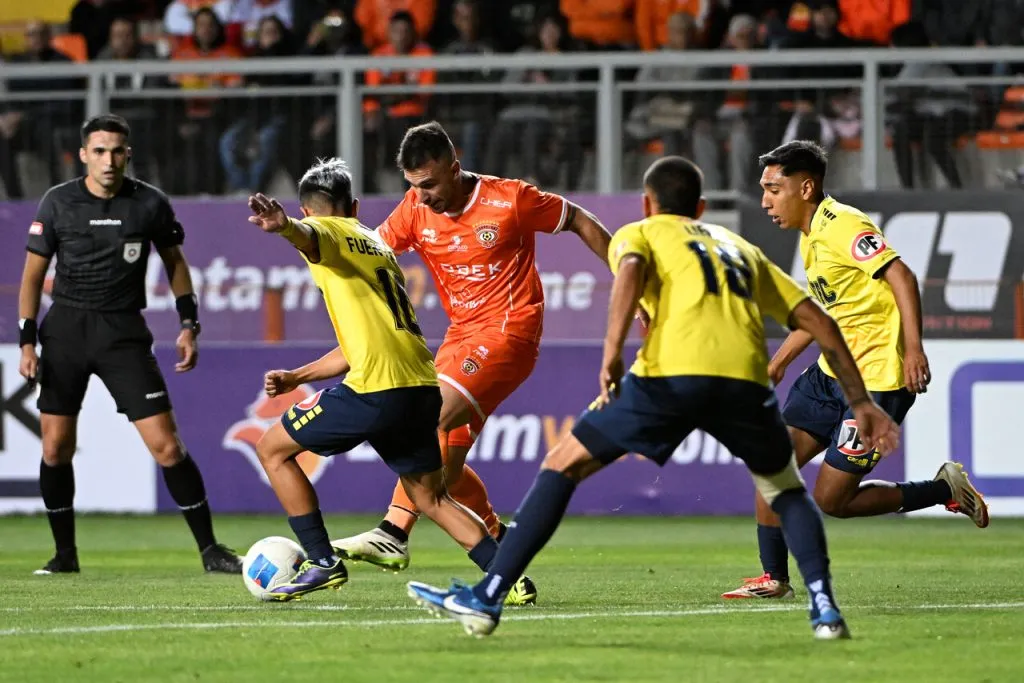 El Campanil tumbó a Cobreloa en el norte. | Foto: Photosport