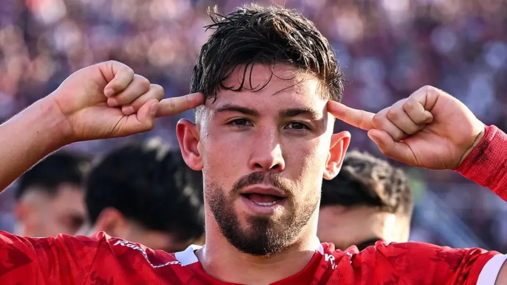 Felipe Loyola estaría en la mira de la Juventus y Bayern Münich.