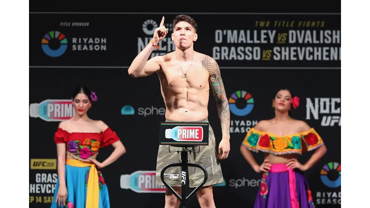 Revelan fecha y posible rival para la "Jaula" Bahamondes en la UFC (Photo by Christian Petersen/Getty Images)