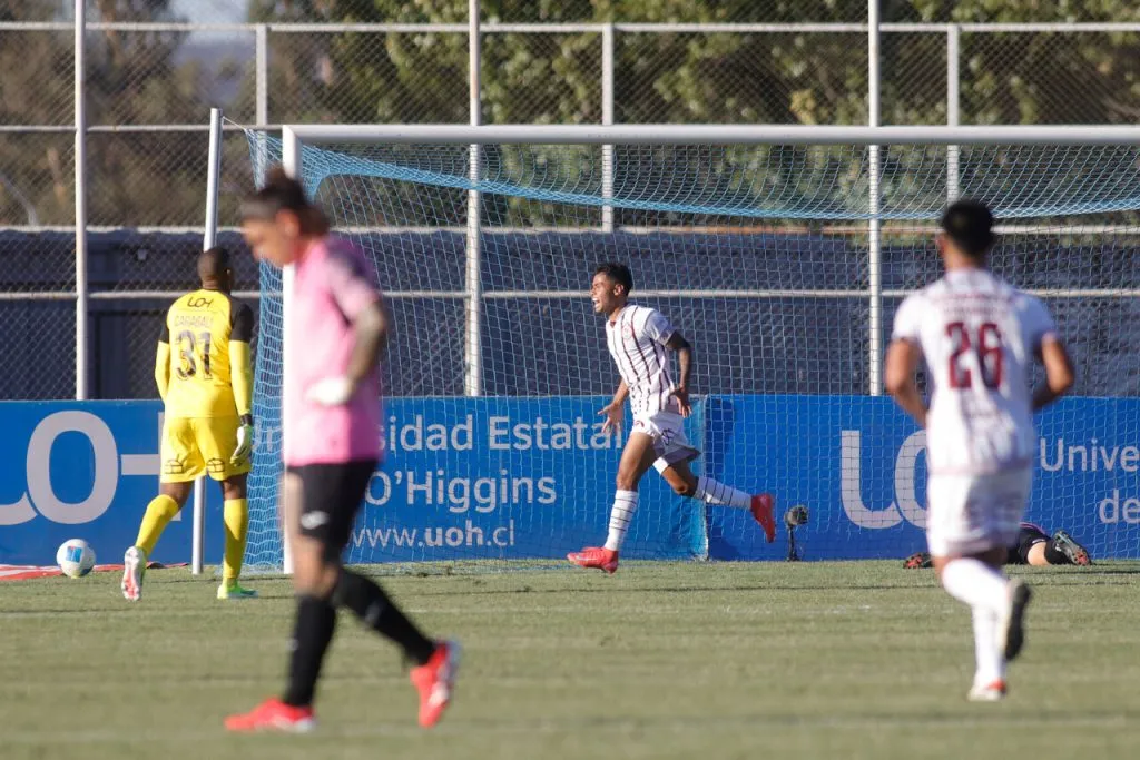Carabalí se mandó un grosero error | Foto: Photosport