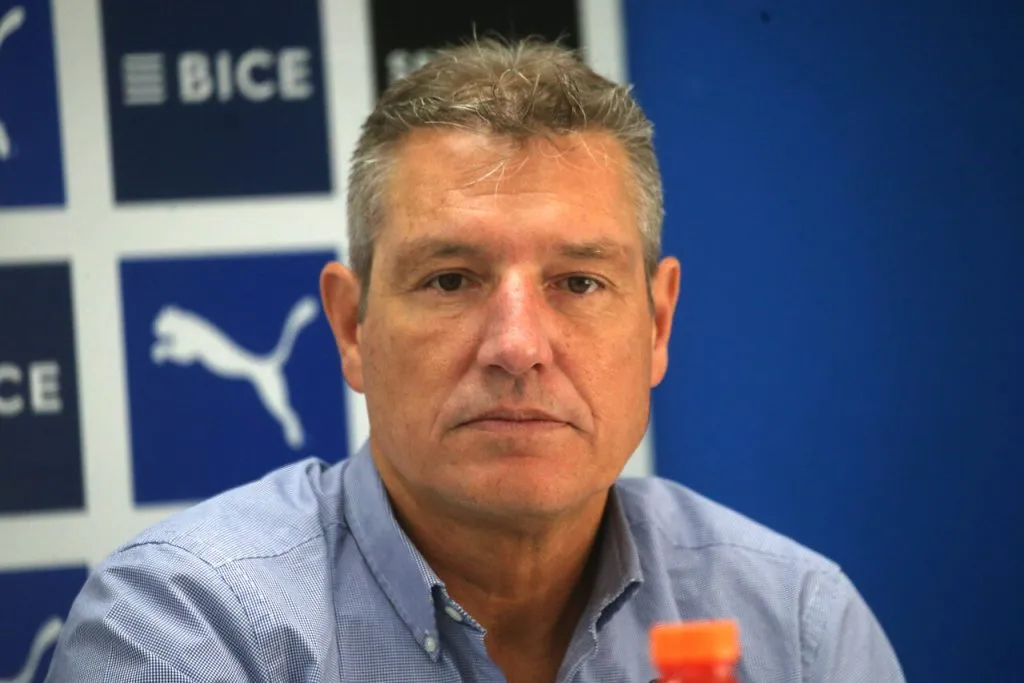 Aravena apunta contra Buljubasich | Foto: Photosport