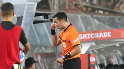 Revelan los audios del partido de Colo Colo vs Everton entre Manuel Vergara y el VAR (Foto: Jonnathan Oyarzun/Photosport)