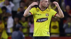 Universidad de Chile tendrá que luchar contra Tiago Nunes por Octavio Rivero. (Foto: Getty Images)