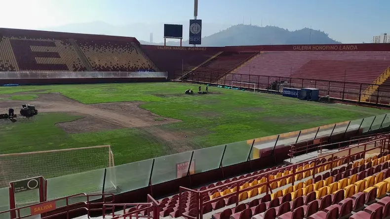 Así luce la cancha del estadio La Tercera (El Deportivo)