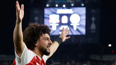 Maxi Falcón agradeció el mensaje de Colo Colo con curiosa frase.