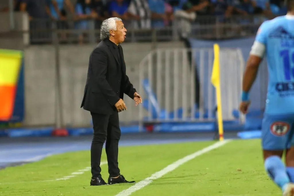 Neira también saca a Gorosito del listado cruzado. | Foto: Photosport