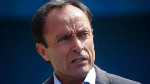 El ministro Jaime Pizarro recibe duras críticas del periodista de Radio Agricultura.