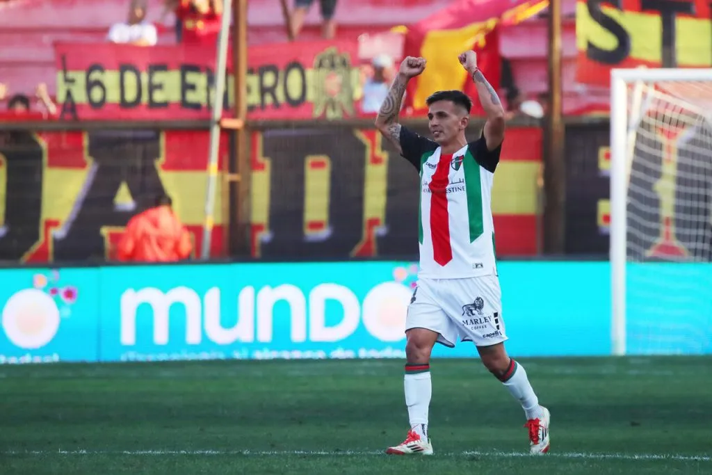 Joe Abrigo es una de las figuras de Palestino la presente temporada. | Foto: Photosport