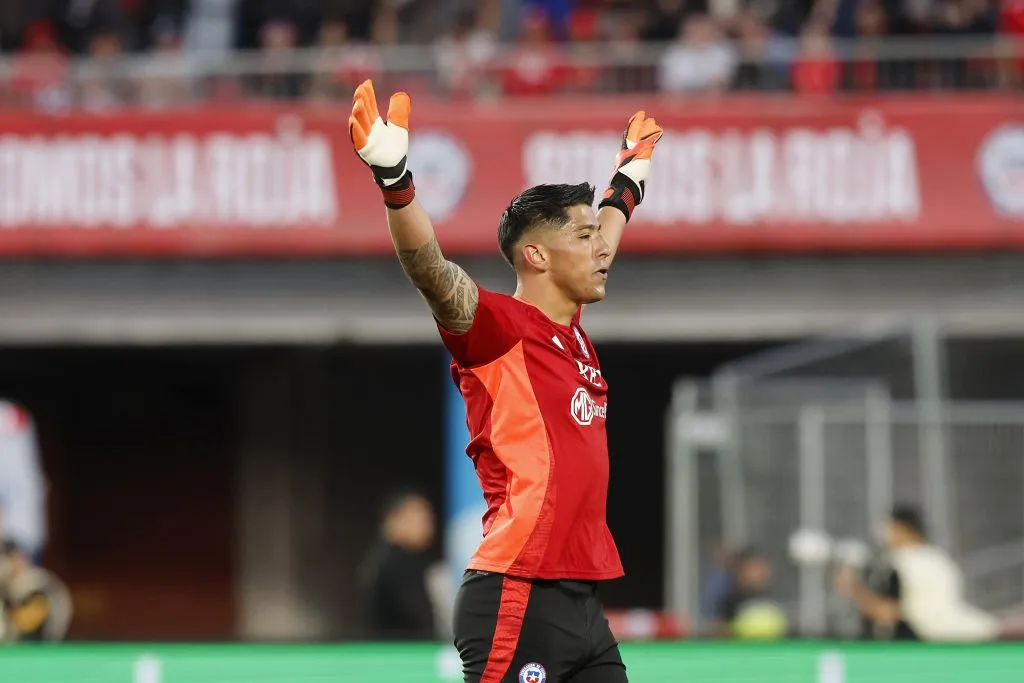 Pese a su suplencia en Colo Colo, Cortés sigue siendo el favorito de muchos exfutbolistas chilenos | FOTO: Javier Salvo/Photosport