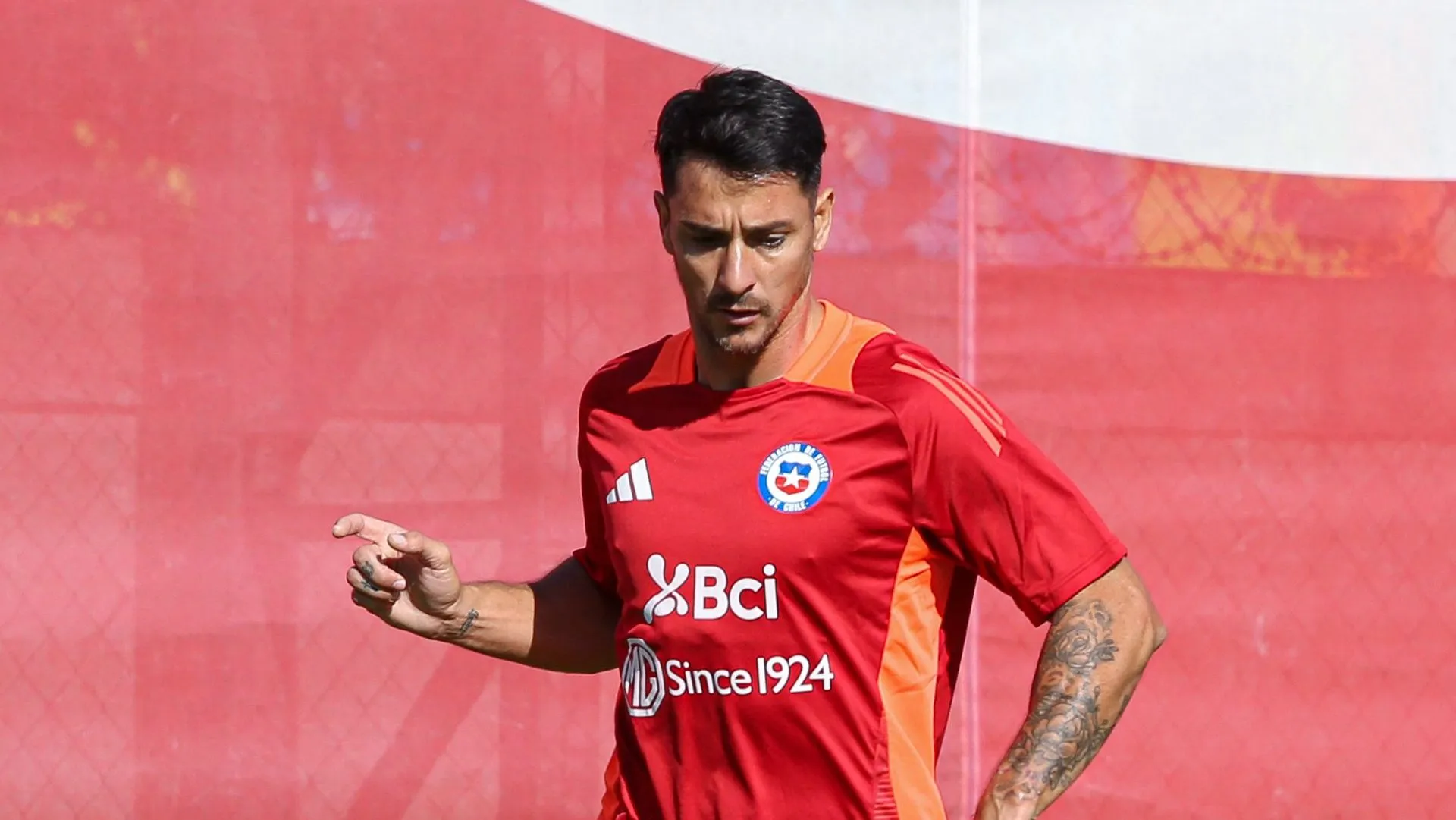Fernando “El Toro” Zampedri ya tuvo su primer entrenamiento en Juan Pinto Durán  |  FOTO: JORGE DIAZ/LA ROJA
