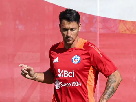 No es la 9: Fernando Zampedri tiene dorsal definido en La Roja