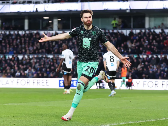 No te pierdas esta promo para ver la definición de la Premier League