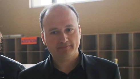 Edmundo Valladares no está nada feliz con Almirón (Foto: Ramon Monroy/Photosport)