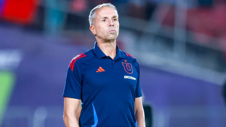Gustavo Álvarez dejó a Maximiliano Guerrero fuera de la nómina de Universidad de Chile para recibir a Botafogo.