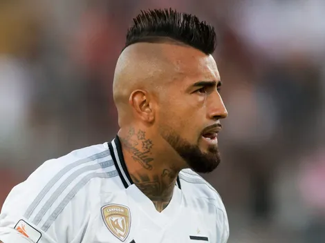 "Solo quiero...": Vidal se refiere al conflicto interno en Colo Colo entre Mosa y Cortés