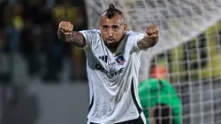 Arturo Vidal calienta la previa del sorteo de la Copa Libertadores 2025. (Foto: Photosport)